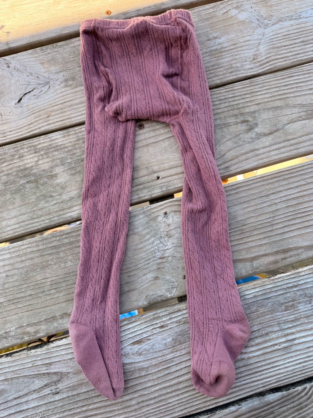 little stocking co cable knit tights - size 3-4 years